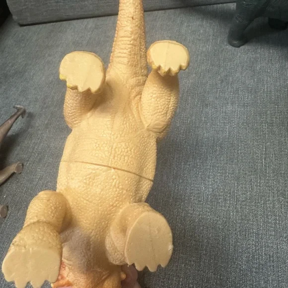 Large Vintage Dinosaur Toy Set - Green, Orange, Black - Picture 7 of 16